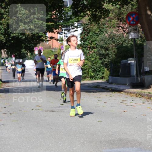 25.08.2024 - 20. Blankeneser Heldenlauf Strokosch-Dieckow http://msf.ph/oto/6862987 25.08.2024 10:22:31 Ziel 6406, 6528, 6531 meine-sportfotos.de