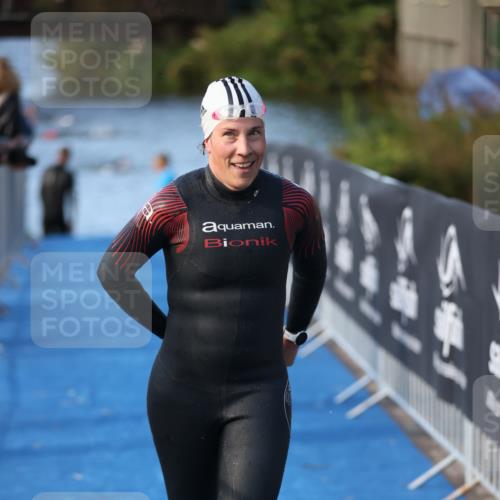 25.08.2024 - Elbe Triathlon Hamburg H.Heesch http://msf.ph/oto/6863002 25.08.2024 09:30:55 Schwimmen 544 meine-sportfotos.de