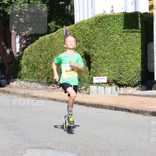 25.08.2024 - 20. Blankeneser Heldenlauf Strokosch-Dieckow http://msf.ph/oto/6863033 25.08.2024 10:22:35 Ziel 6406, 6528, 6531 meine-sportfotos.de