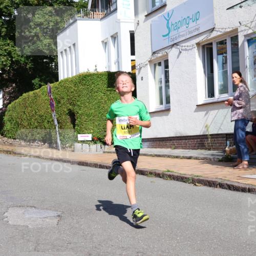 25.08.2024 - 20. Blankeneser Heldenlauf Strokosch-Dieckow http://msf.ph/oto/6863049 25.08.2024 10:22:36 Ziel 6232, 6406, 6528, 6531 meine-sportfotos.de
