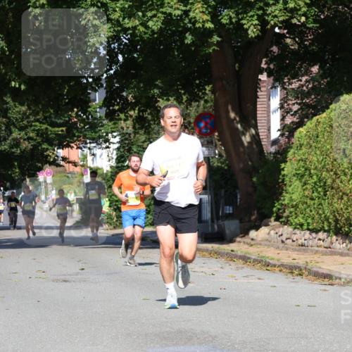 25.08.2024 - 20. Blankeneser Heldenlauf Strokosch-Dieckow http://msf.ph/oto/6863057 25.08.2024 10:22:39 Ziel 6232, 6528, 6531 meine-sportfotos.de