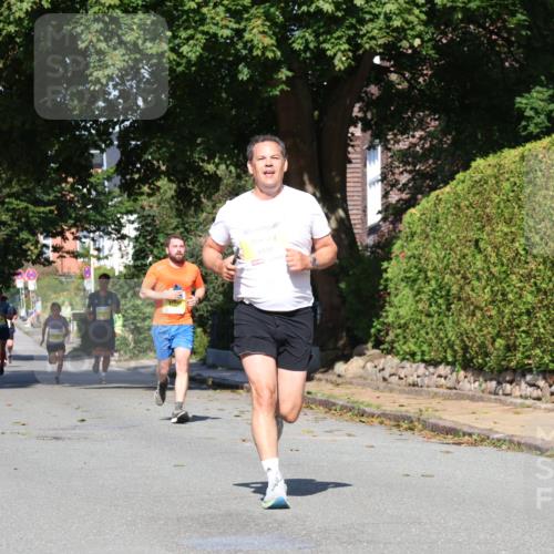 25.08.2024 - 20. Blankeneser Heldenlauf Strokosch-Dieckow http://msf.ph/oto/6863060 25.08.2024 10:22:39 Ziel 6232, 6528, 6531 meine-sportfotos.de