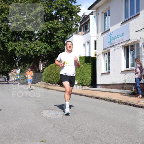25.08.2024 - 20. Blankeneser Heldenlauf Strokosch-Dieckow http://msf.ph/oto/6863079 25.08.2024 10:22:41 Ziel 6232, 6236, 6237, 6528 meine-sportfotos.de