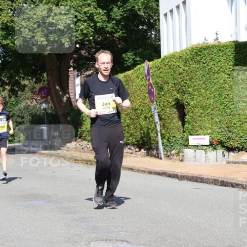 25.08.2024 - 20. Blankeneser Heldenlauf Strokosch-Dieckow http://msf.ph/oto/6863207 25.08.2024 10:23:02 Ziel 6059, 6182, 6346, 6382, 6445 meine-sportfotos.de