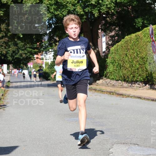 25.08.2024 - 20. Blankeneser Heldenlauf Strokosch-Dieckow http://msf.ph/oto/6863222 25.08.2024 10:23:04 Ziel 6059, 6182, 6346, 6382, 6445 meine-sportfotos.de