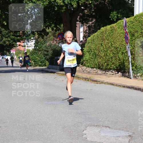 25.08.2024 - 20. Blankeneser Heldenlauf Strokosch-Dieckow http://msf.ph/oto/6863244 25.08.2024 10:23:06 Ziel 6059, 6182, 6382, 6445 meine-sportfotos.de