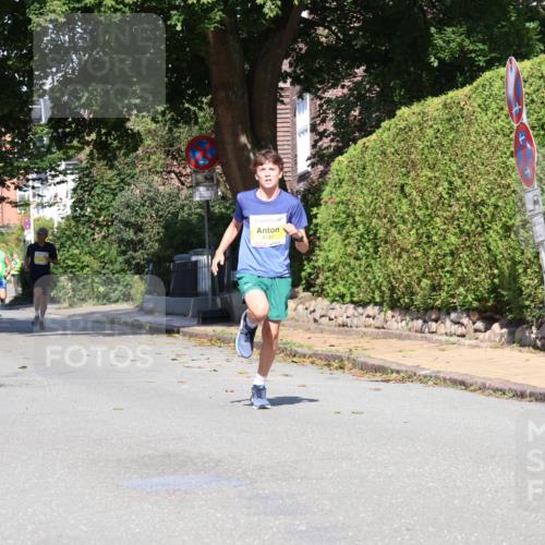 25.08.2024 - 20. Blankeneser Heldenlauf Strokosch-Dieckow http://msf.ph/oto/6863275 25.08.2024 10:23:12 Ziel 6182, 6492, 6530 meine-sportfotos.de