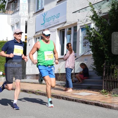 25.08.2024 - 20. Blankeneser Heldenlauf Strokosch-Dieckow http://msf.ph/oto/6863313 25.08.2024 10:23:22 Ziel 6492, 6530 meine-sportfotos.de