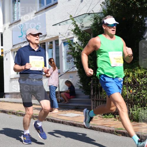 25.08.2024 - 20. Blankeneser Heldenlauf Strokosch-Dieckow http://msf.ph/oto/6863321 25.08.2024 10:23:23 Ziel 6492, 6530 meine-sportfotos.de