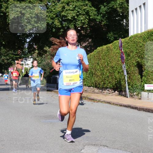 25.08.2024 - 20. Blankeneser Heldenlauf Strokosch-Dieckow http://msf.ph/oto/6863369 25.08.2024 10:23:41 Ziel 6001, 6091, 6110, 6167, 6511 meine-sportfotos.de