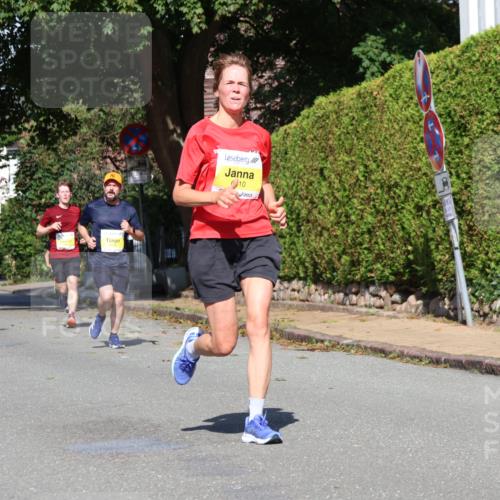 25.08.2024 - 20. Blankeneser Heldenlauf Strokosch-Dieckow http://msf.ph/oto/6863438 25.08.2024 10:23:48 Ziel 6048, 6110, 6256, 6257, 6372, 6494 meine-sportfotos.de