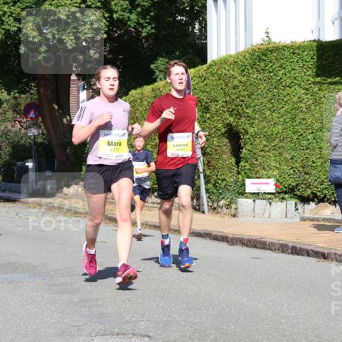 25.08.2024 - 20. Blankeneser Heldenlauf Strokosch-Dieckow http://msf.ph/oto/6863488 25.08.2024 10:23:53 Ziel 6048, 6110, 6256, 6257, 6372, 6494 meine-sportfotos.de