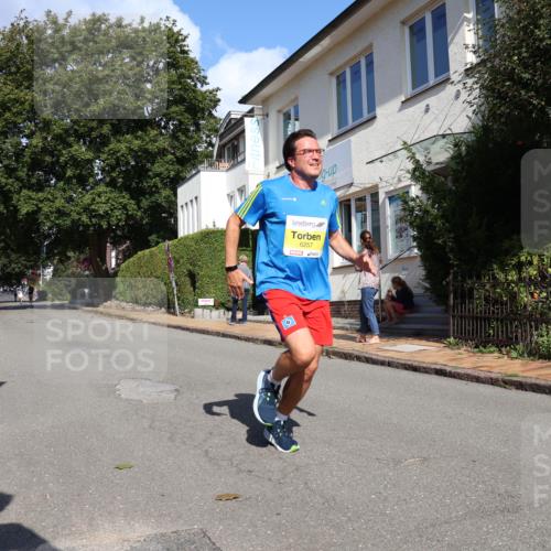 25.08.2024 - 20. Blankeneser Heldenlauf Strokosch-Dieckow http://msf.ph/oto/6863517 25.08.2024 10:23:56 Ziel 6048, 6256, 6257, 6372, 6460, 6494 meine-sportfotos.de