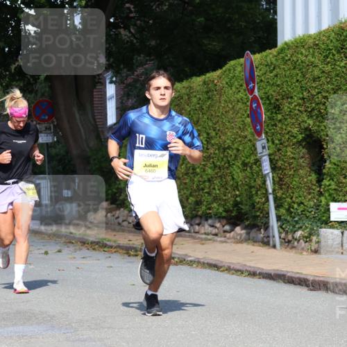 25.08.2024 - 20. Blankeneser Heldenlauf Strokosch-Dieckow http://msf.ph/oto/6863530 25.08.2024 10:24:08 Ziel 6310, 6460 meine-sportfotos.de