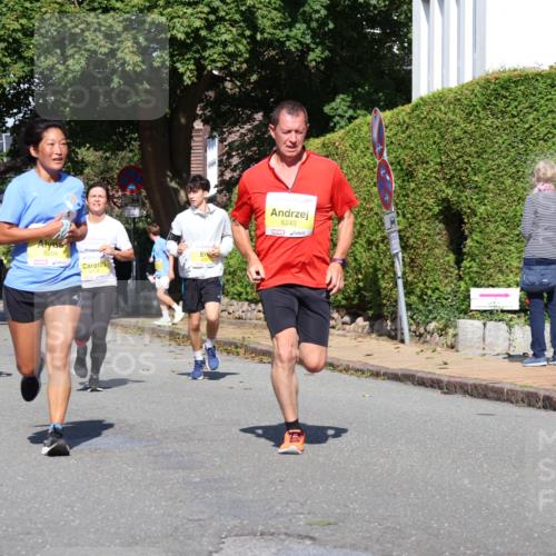 25.08.2024 - 20. Blankeneser Heldenlauf Strokosch-Dieckow http://msf.ph/oto/6863695 25.08.2024 10:24:38 Ziel 6050, 6114, 6120, 6227, 6243, 6264, 6340, 6341, 6449, 6450 meine-sportfotos.de