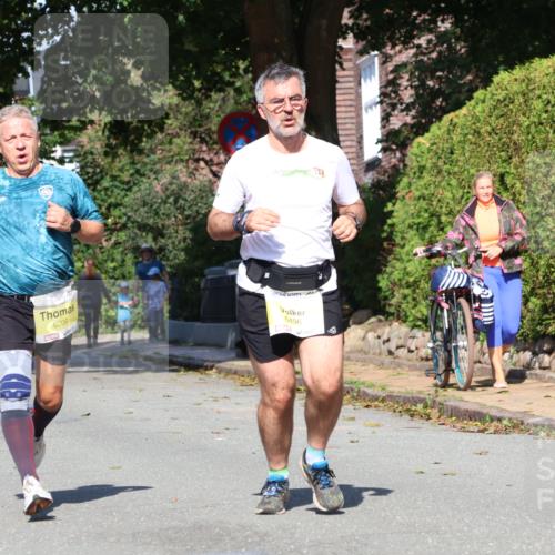 25.08.2024 - 20. Blankeneser Heldenlauf Strokosch-Dieckow http://msf.ph/oto/6863884 25.08.2024 10:24:55 Ziel 6006, 6240, 6447, 6448, 6475, 6496 meine-sportfotos.de