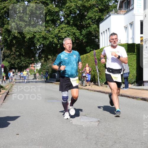 25.08.2024 - 20. Blankeneser Heldenlauf Strokosch-Dieckow http://msf.ph/oto/6863931 25.08.2024 10:24:57 Ziel 6006, 6447, 6496 meine-sportfotos.de