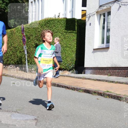 25.08.2024 - 20. Blankeneser Heldenlauf Strokosch-Dieckow http://msf.ph/oto/6864055 25.08.2024 10:25:11 Ziel 6062, 6094, 6132, 6307, 6431, 6455, 6456, 6472, 6478 meine-sportfotos.de