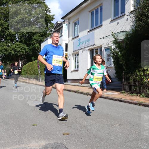 25.08.2024 - 20. Blankeneser Heldenlauf Strokosch-Dieckow http://msf.ph/oto/6864084 25.08.2024 10:25:12 Ziel 6062, 6094, 6132, 6170, 6307, 6431, 6455, 6456, 6472, 6478 meine-sportfotos.de