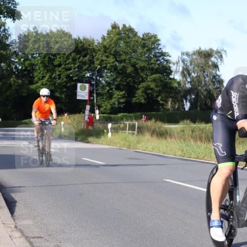 25.08.2024 - Elbe Triathlon Hamburg Fuchs,  Jonas http://msf.ph/oto/6864181 25.08.2024 09:21:46 Radfahren 42, 46, 92, 294, 34, 280, 190 meine-sportfotos.de