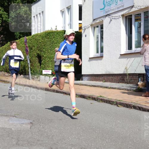25.08.2024 - 20. Blankeneser Heldenlauf Strokosch-Dieckow http://msf.ph/oto/6864220 25.08.2024 10:25:20 Ziel 6062, 6170, 6307, 6312, 6431, 6472, 6505, 6517, 6522 meine-sportfotos.de