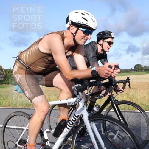 25.08.2024 - Elbe Triathlon Hamburg Fuchs,  Jonas http://msf.ph/oto/6864287 25.08.2024 09:21:57 Radfahren 84, 296, 93, 308 meine-sportfotos.de