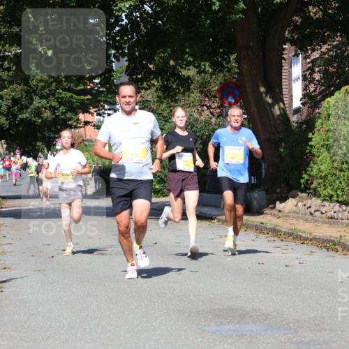 25.08.2024 - 20. Blankeneser Heldenlauf Strokosch-Dieckow http://msf.ph/oto/6864316 25.08.2024 10:25:27 Ziel 6170, 6312, 6505, 6517, 6522 meine-sportfotos.de