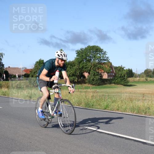 25.08.2024 - Elbe Triathlon Hamburg Fuchs,  Jonas http://msf.ph/oto/6864344 25.08.2024 09:22:05 Radfahren 213, 275 meine-sportfotos.de