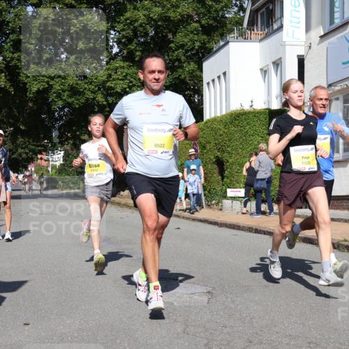25.08.2024 - 20. Blankeneser Heldenlauf Strokosch-Dieckow http://msf.ph/oto/6864379 25.08.2024 10:25:31 Ziel 6312, 6505, 6517, 6522 meine-sportfotos.de