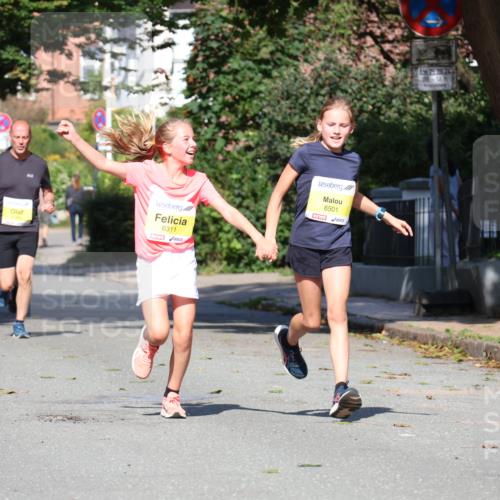 25.08.2024 - 20. Blankeneser Heldenlauf Strokosch-Dieckow http://msf.ph/oto/6864422 25.08.2024 10:25:39 Ziel 6169, 6184, 6311, 6501 meine-sportfotos.de