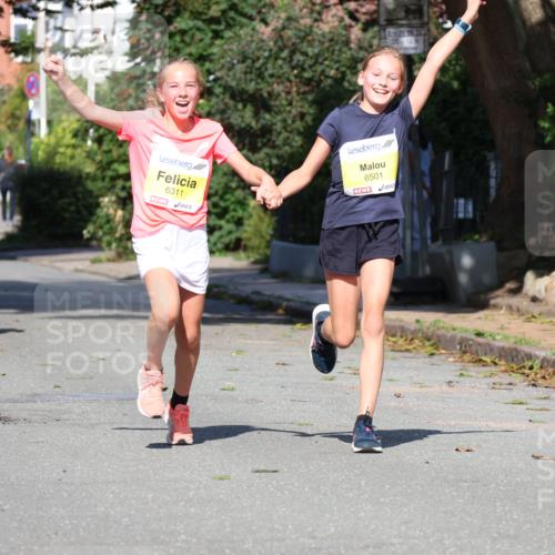 25.08.2024 - 20. Blankeneser Heldenlauf Strokosch-Dieckow http://msf.ph/oto/6864431 25.08.2024 10:25:40 Ziel 6169, 6184, 6311, 6501 meine-sportfotos.de