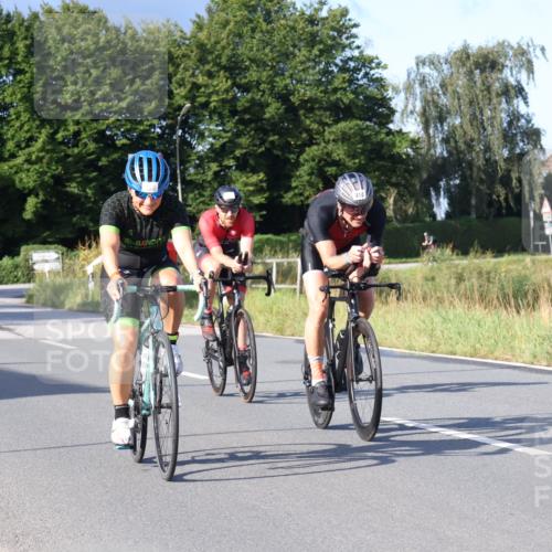 25.08.2024 - Elbe Triathlon Hamburg Fuchs,  Jonas http://msf.ph/oto/6864488 25.08.2024 09:22:26 Radfahren 179, 62, 440, 410, 128, 75 meine-sportfotos.de