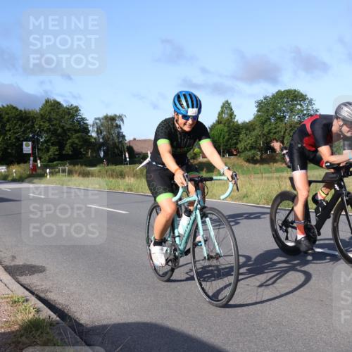 25.08.2024 - Elbe Triathlon Hamburg Fuchs,  Jonas http://msf.ph/oto/6864515 25.08.2024 09:22:27 Radfahren 62, 440, 410, 128, 75 meine-sportfotos.de