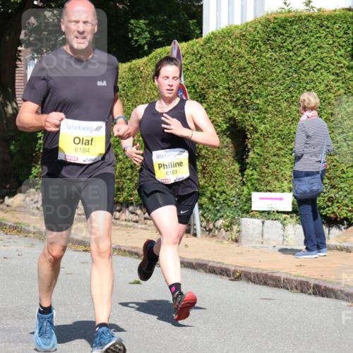 25.08.2024 - 20. Blankeneser Heldenlauf Strokosch-Dieckow http://msf.ph/oto/6864562 25.08.2024 10:25:48 Ziel 6169, 6184 meine-sportfotos.de