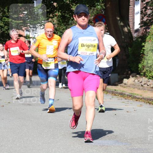 25.08.2024 - 20. Blankeneser Heldenlauf Strokosch-Dieckow http://msf.ph/oto/6864690 25.08.2024 10:26:02 Ziel 6119, 6251, 6255, 6383, 6384, 6451, 6452, 6453 meine-sportfotos.de