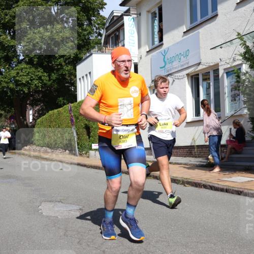 25.08.2024 - 20. Blankeneser Heldenlauf Strokosch-Dieckow http://msf.ph/oto/6864811 25.08.2024 10:26:06 Ziel 6069, 6119, 6251, 6255, 6383, 6384, 6433, 6451, 6452, 6453 meine-sportfotos.de