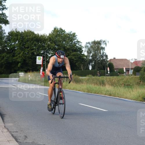 25.08.2024 - Elbe Triathlon Hamburg Fuchs,  Jonas http://msf.ph/oto/6864901 25.08.2024 09:23:20 Radfahren 120, 367, 198, 167 meine-sportfotos.de