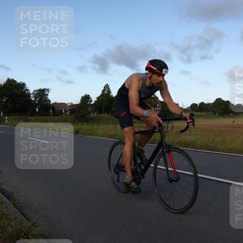 25.08.2024 - Elbe Triathlon Hamburg Fuchs,  Jonas http://msf.ph/oto/6864927 25.08.2024 09:23:21 Radfahren 120, 367, 198, 167 meine-sportfotos.de
