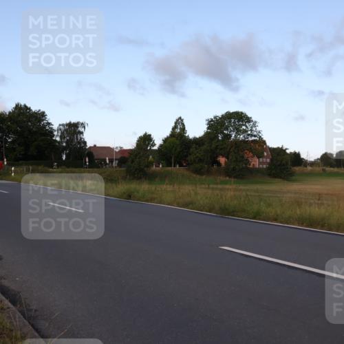25.08.2024 - Elbe Triathlon Hamburg Fuchs,  Jonas http://msf.ph/oto/6865236 25.08.2024 09:23:41 Radfahren 64, 342, 35, 153 meine-sportfotos.de