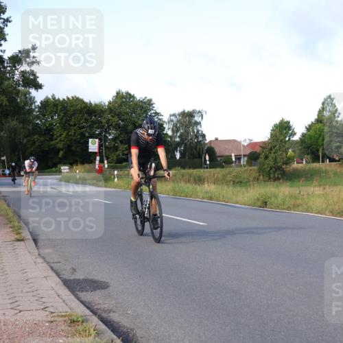 25.08.2024 - Elbe Triathlon Hamburg Fuchs,  Jonas http://msf.ph/oto/6865303 25.08.2024 09:23:50 Radfahren 310, 404, 60, 278 meine-sportfotos.de