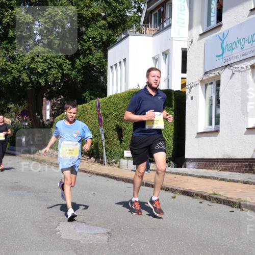 25.08.2024 - 20. Blankeneser Heldenlauf Strokosch-Dieckow http://msf.ph/oto/6865345 25.08.2024 10:26:34 Ziel 6014, 6030, 6476, 6506 meine-sportfotos.de