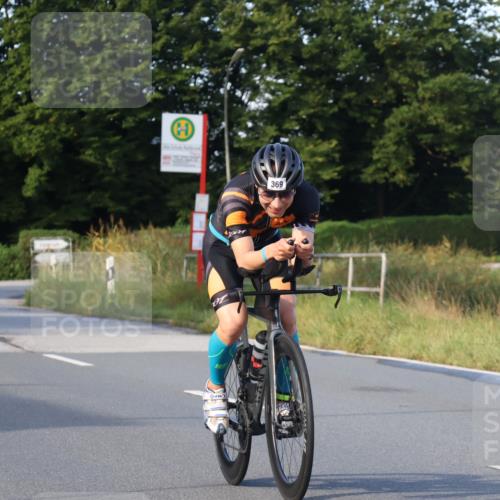 25.08.2024 - Elbe Triathlon Hamburg Fuchs,  Jonas http://msf.ph/oto/6865396 25.08.2024 09:24:03 Radfahren 142, 369, 76, 74, 117 meine-sportfotos.de
