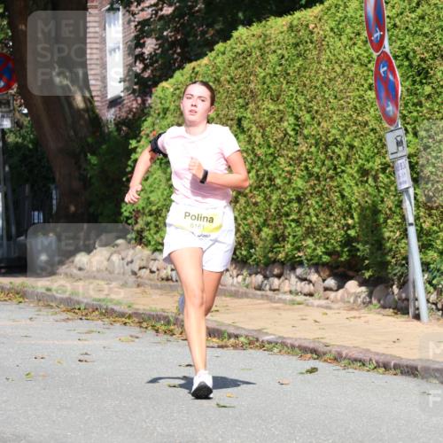 25.08.2024 - 20. Blankeneser Heldenlauf Strokosch-Dieckow http://msf.ph/oto/6865430 25.08.2024 10:26:48 Ziel 6161, 6418 meine-sportfotos.de