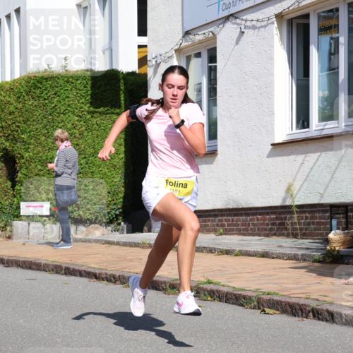 25.08.2024 - 20. Blankeneser Heldenlauf Strokosch-Dieckow http://msf.ph/oto/6865464 25.08.2024 10:26:50 Ziel 6161, 6418 meine-sportfotos.de