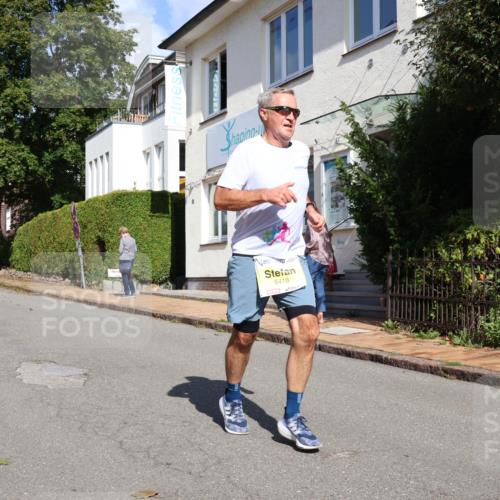 25.08.2024 - 20. Blankeneser Heldenlauf Strokosch-Dieckow http://msf.ph/oto/6865548 25.08.2024 10:26:57 Ziel 6418 meine-sportfotos.de