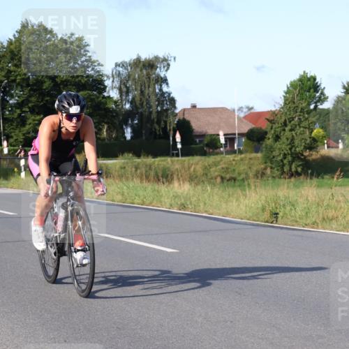 25.08.2024 - Elbe Triathlon Hamburg Fuchs,  Jonas http://msf.ph/oto/6865554 25.08.2024 09:24:17 Radfahren 283, 97, 174, 295, 94 meine-sportfotos.de
