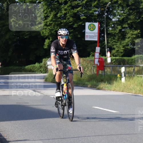 25.08.2024 - Elbe Triathlon Hamburg Fuchs,  Jonas http://msf.ph/oto/6865574 25.08.2024 09:24:20 Radfahren 97, 174, 295, 94, 420, 309, 186, 180 meine-sportfotos.de