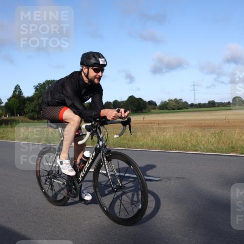 25.08.2024 - Elbe Triathlon Hamburg Fuchs,  Jonas http://msf.ph/oto/6865699 25.08.2024 09:24:27 Radfahren 94, 420, 309, 186, 180, 419 meine-sportfotos.de