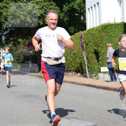 25.08.2024 - 20. Blankeneser Heldenlauf Strokosch-Dieckow http://msf.ph/oto/6865727 25.08.2024 10:27:13 Ziel 6023, 6080, 6081, 6135, 6250, 6335, 6526 meine-sportfotos.de