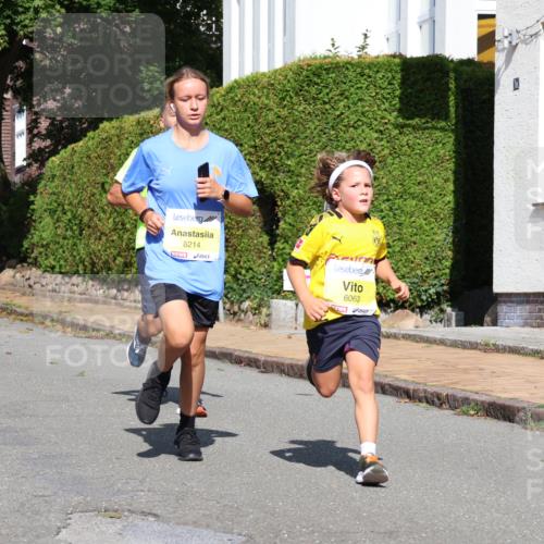 25.08.2024 - 20. Blankeneser Heldenlauf Strokosch-Dieckow http://msf.ph/oto/6866007 25.08.2024 10:27:33 Ziel 6010, 6063, 6074, 6203, 6214 meine-sportfotos.de
